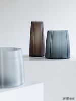 product-design-serax-vases-1-tall.jpg thumb image