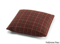 the-decorative-cushions-square-cushion-poltrona-frau-522687-rel8c4d50be.jpg thumb image