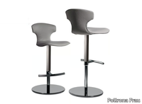 Poltrona-Frau_THE-COLLECTION---TABLES-AND-CHAIRS_TJxHznyLl.jpeg thumb image