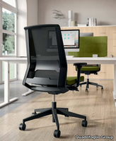 OMNIA-Office-chair-Quadrifoglio-Group-222056-rel3824400.jpg thumb image