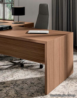 T45-Executive-desk-Quadrifoglio-Group-220635-rel2b0333f9.jpg thumb image