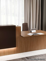 Z2-Reception-desk-Quadrifoglio-Group-221432-rel57cec0e4.jpg thumb image