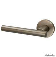 MADRID-Door-handle-Quincalux-595807-relcc6b3eb0.jpg thumb image