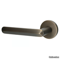 PALMA-Door-handle-Quincalux-595830-rel9f3b8522.jpg thumb image