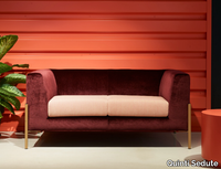 CLUB-Sofa-Quinti-Sedute-201065-rel9afcab09.jpg thumb image