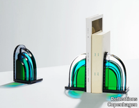 TRIBECA-Bookend-Reflections-Copenhagen-408355-rel2c6de8ba.jpg thumb image