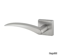 door-handle-on-rose-reguitti-453936-rela683be4c.jpg thumb image