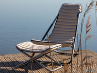 lino-deck-chair-rever-569211-rel75737c3e.jpg thumb image