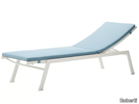 sun-lounger-roberti-rattan-634149-rel8a688453.jpg thumb image