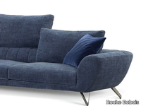 CARACTÈRE-ROCHE-BOBOIS-389848-relc97efd40.jpg thumb image
