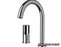 h_5TH-AVENUE-2-hole-washbasin-tap-Rubinetterie-Mariani-417139-relf3c3b316.jpg thumb image