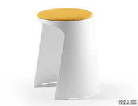 handy-stool-with-integrated-cushion-sellex-514154-rel1135b7af.jpg thumb image