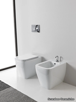 TEOREMA-2-0-Bidet-Scarabeo-Ceramiche-501218-relf027ecf0.jpg thumb image