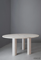 table-salvatori-305283-rel68569a8b.jpg thumb image