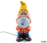 SNOOPING-GUMMY-LAMP-Seletti-615659-rel7ddf001c.jpg thumb image