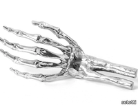 skeleton-hand-seletti-402298-rel12c7bcbd.jpg thumb image