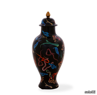 snakes-porcelain-vase-seletti-403313-reld40d077.jpg thumb image