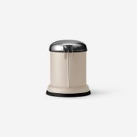 vipp-13-pedal-bin-beige-03-rgb.jpg thumb image