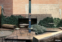LEAF-Round-garden-table-Arper-30042-relba89e564.jpg thumb image