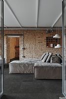 2323_04.jpg thumb image