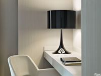 spun-light-t1-black-table-wrong-flos-01.jpg thumb image