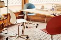 fh_n02_recycle_nendo_n02-31_off_white_n02-30_light_blue_dark_red_pluralis_ks412a_oak.jpg thumb image