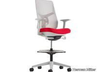 VERUS-Office-stool-with-castors-Herman-Miller-549565-rel5f91ba22.jpg thumb image