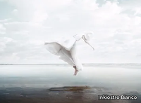 h_the-white-sky-inkiostro-bianco-224548-rel88a7bb65.jpg thumb image