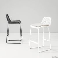 DSC03183_barstool.jpg thumb image