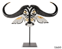 BUFFALO-MASK-Lladró-639267-rel5cc5f876.jpg thumb image