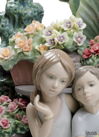 SECRETS-IN-THE-PARK-CHILDREN-Lladró-538878-rel4dcdb47a.jpg thumb image