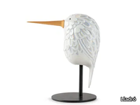 h_face-2-face-hummingbird-lladro-596020-rel2116815a.jpg thumb image