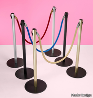 BASIC-GUIDE-POSTS-Made-Design-548205-releaefc1b1.jpg thumb image