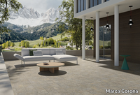 VIE-DELLA-PIETRA-FOEHN-Marca-Corona-441945-rel729a1958.jpg thumb image