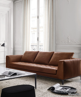 LUCREZIA-SOFT-Leather-sofa-Maxalto-576313-rel68c650a9.jpg thumb image