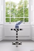 915120_Moooi_Gal_2_right_3.webp thumb image