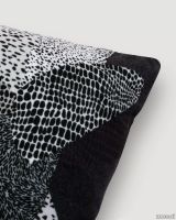 Dwarf-Rhino-pillow-detail-01.webp thumb image