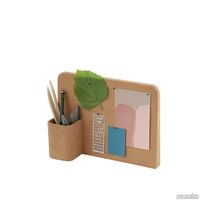 11889-en-story-pinboard-cork-w-styling-1-muuto_5000x5000-hi-res.tif thumb image