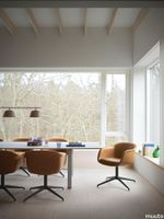 19812-en-fiber-conference-armchair-swivel-refine-leather-cognac-70-70-grey-295-cm-ambit-rail-taupe-platform-tray-raise-muuto-org.tif thumb image