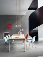 4095-en-fiber-side-tube-forest-nap-912-552-grey-linear-wood-table-oak-e27-lamp-kink-vase-muuto-org.tif thumb image