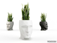 ADÀN-Y-EVA-High-garden-vase-VONDOM-57108-rel2f2a515c.jpg thumb image