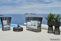 LOOP-Planter-Varaschin-162719-rel1b43bbf2.jpg thumb image