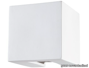 2336B - LED ceramic wall light _ 9010 novantadieci