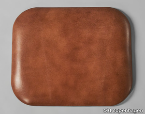 SCULPT - Solid-color square leather cushion _ 101 copenhagen