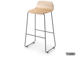 BISELL METAL - Sled base wooden stool with back _ TREKU