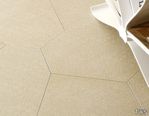 TRACCE POLIGONO6 GREIGE - Natural stone wall/floor tiles _ TWS