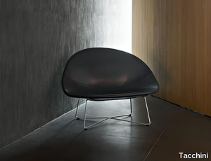 ISOLA - Leather armchair _ Tacchini