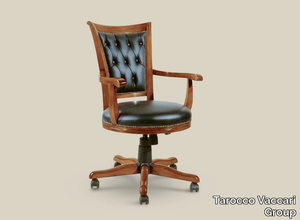 5120 - Leather and wood executive chair with castors with 5-spoke base _ Tarocco Vaccari Group