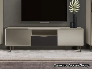 UN411-TV - Wooden TV cabinet with cable management _ Tarocco Vaccari Group