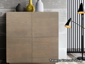 UN402-4 - Wooden sideboard with doors _ Tarocco Vaccari Group